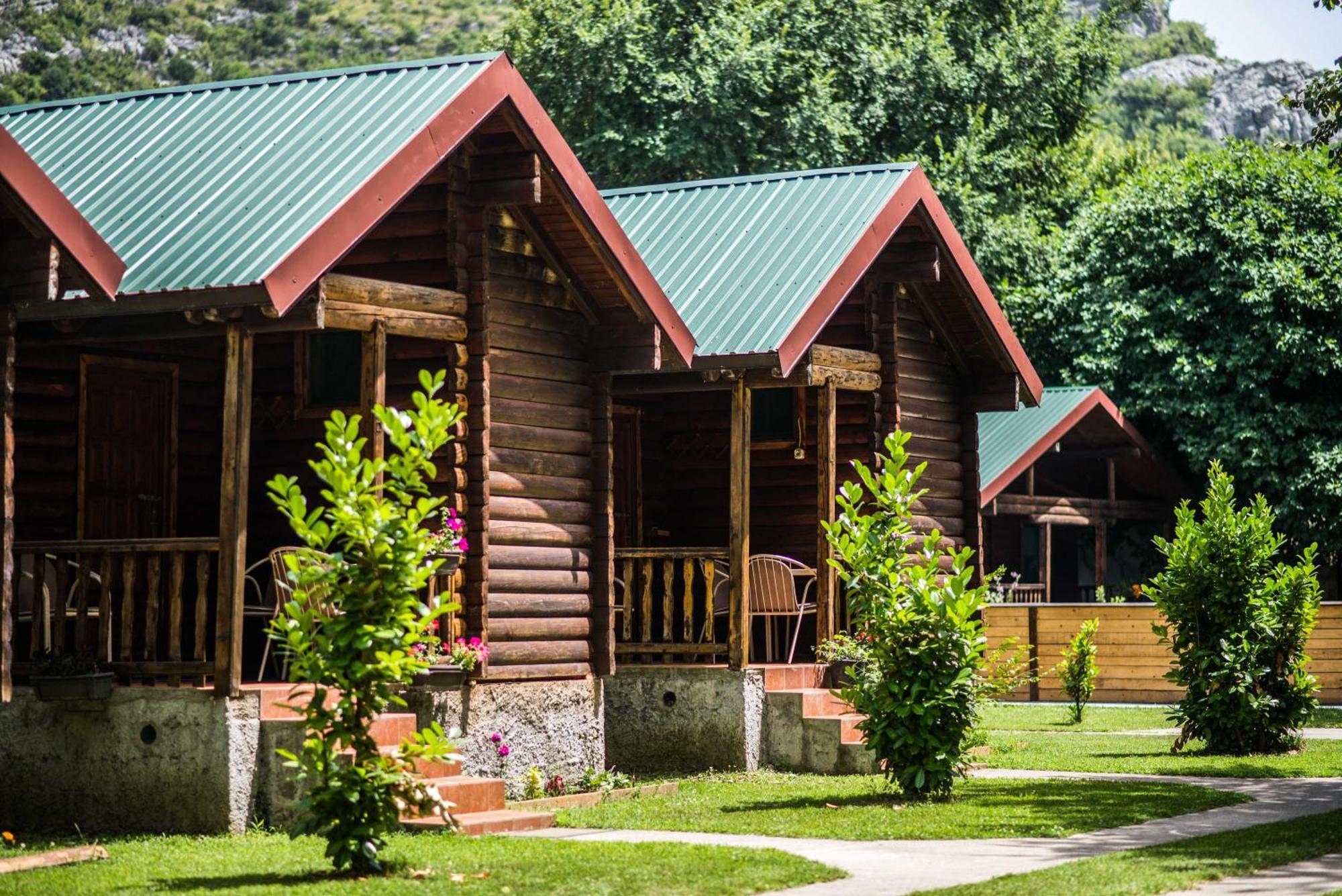 Wooden Village Resort Ponari Екстериор снимка